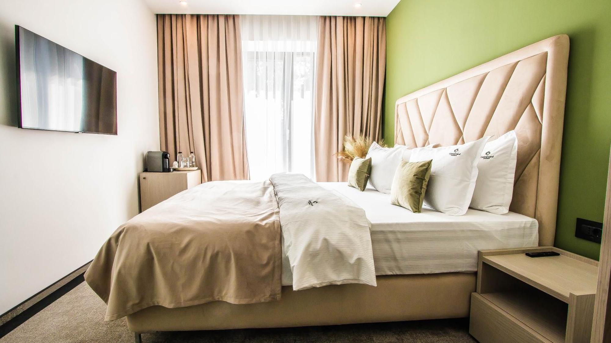 Central Carol Aparthotel 2 布加勒斯特 外观 照片